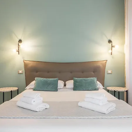 Affittacamere Orma Design - Historic Centre 3*