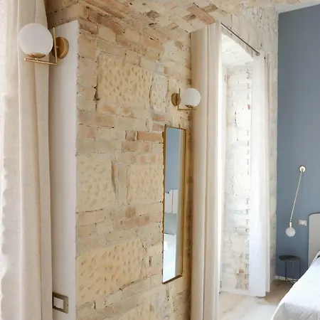 Orma Design - Historic Centre Konukevi Cagliari