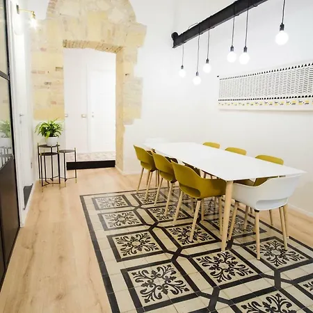 Maison d'hôtes Orma Design - Historic Centre Cagliari