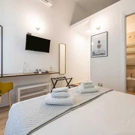 게스트하우스 Orma Design - Historic Centre 3*